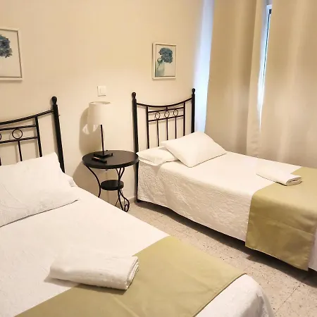 بيت ضيافة Perez Montilla 2*