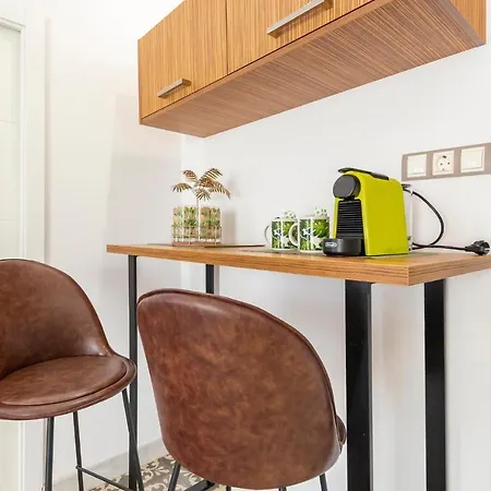 1 Bedroom Awesome In Seville