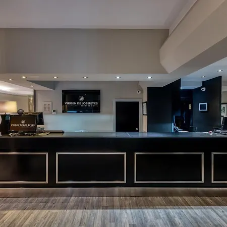 Hotel Virgen De Los Reyes 4*