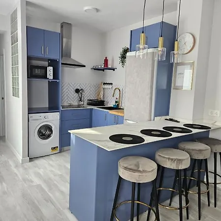 Deluxe En Triana Apartment