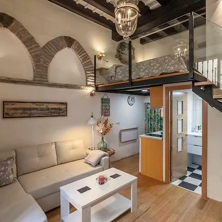 Apartment Monkeys El Arenal Santas Patronas *