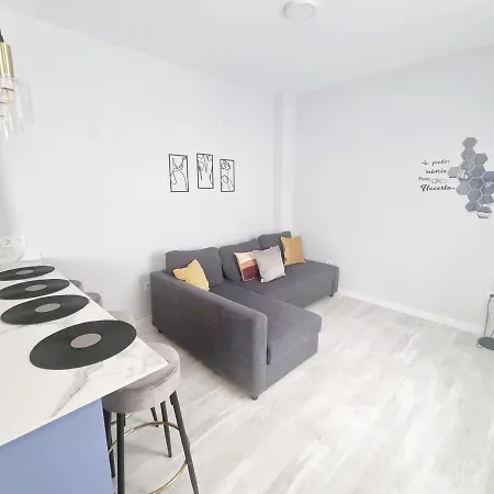 Deluxe En Triana Seville