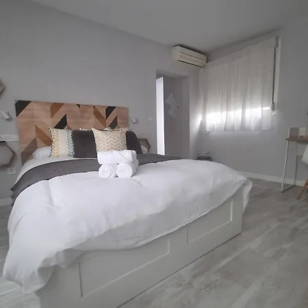 Deluxe En Triana Seville