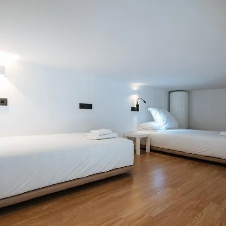 Montevideo 6 * Siviglia