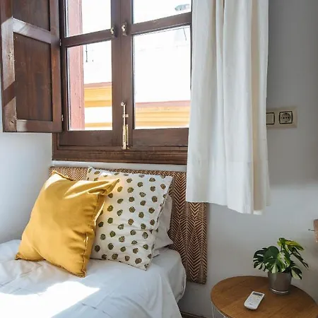 Apartment Homeyseville-preciosa Casa Santa Cruz 7pers Parking Optional