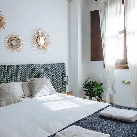Apartment Homeyseville-preciosa Casa Santa Cruz 7pers Parking Optional