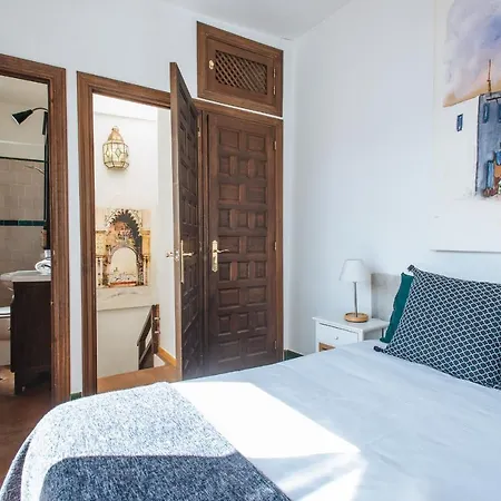 Apartment Homeyseville-preciosa Casa Santa Cruz 7pers Parking Optional *
