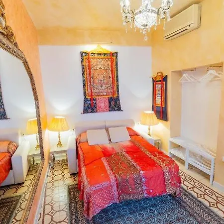 Apartment Rentalsevilla Nepal Seville