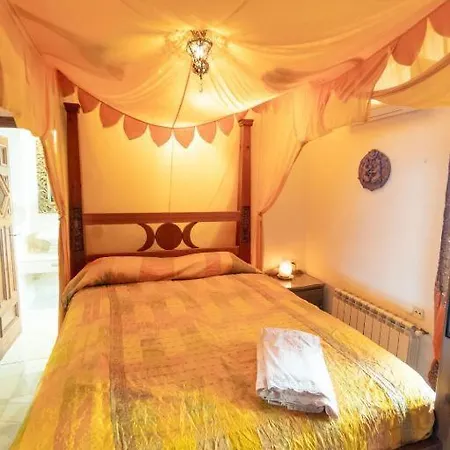 Rentalsevilla Nepal Apartment Seville