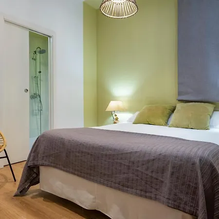 Lola 14 Apartment *