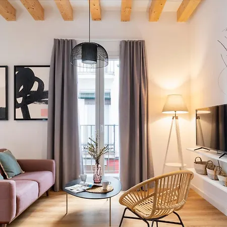 Lola 14 * Seville