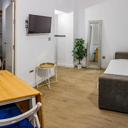 Apartment Aparbel Flota Seville