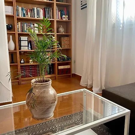 Apartment El Reloj Del Viajero