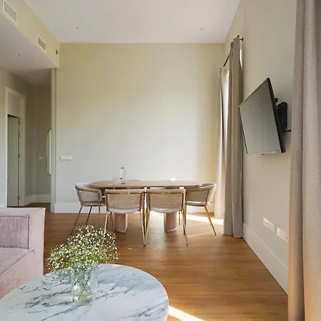 Numa Prestigio Aparthotel Seville