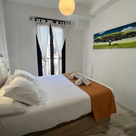 Apartment Atico San Bernardo Terraza Y Parking Incluido Seville