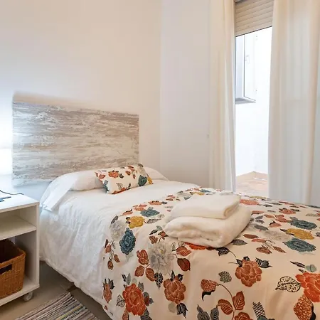 San Vicente Apartamento, 5 Pax, Centro Historico Apartment Seville