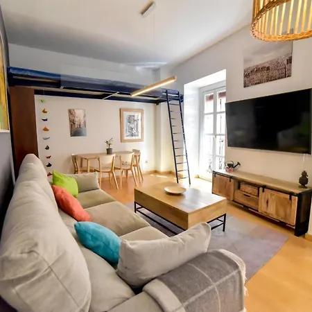 Apartment Peace, Pool & Parking At Centre