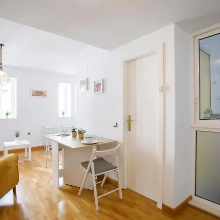 Apartment Rentalsevilla En La Plaza De La Encarnacion *
