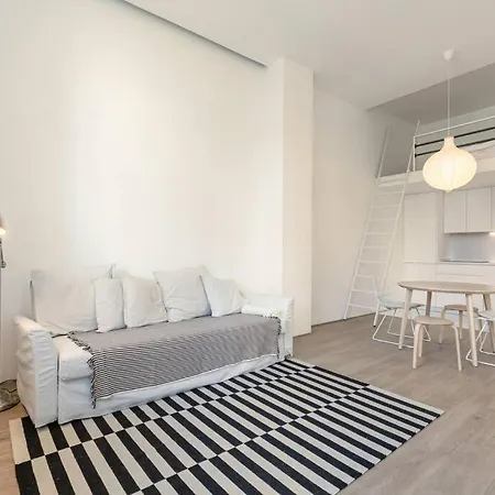 Moderno En El Corazon De Triana Apartamento