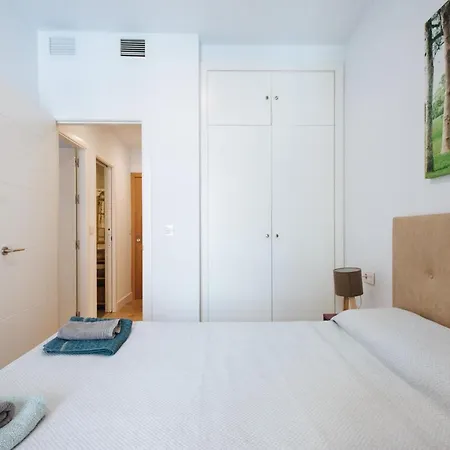 Apartamento Estelar Con Piscina Y Garaje Nervion * Seville