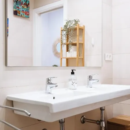 Apartamento Estelar Con Piscina Y Garaje Nervion Apartment Seville