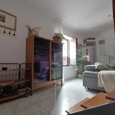 Casita Bustos Tavera Apartment