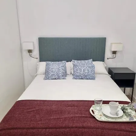 Rg Hospital Valme Apartamento