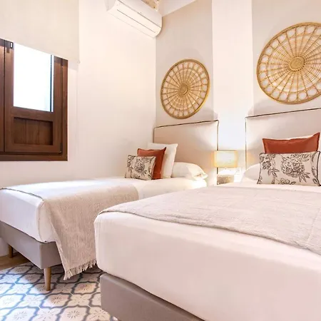 Apartamento Genteel Santas Patronas *