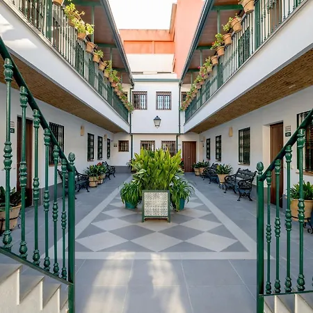 Διαμέρισμα Triana Boutique By Hommyhome *