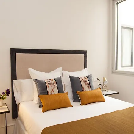 Isg Cedaceros Apartment *
