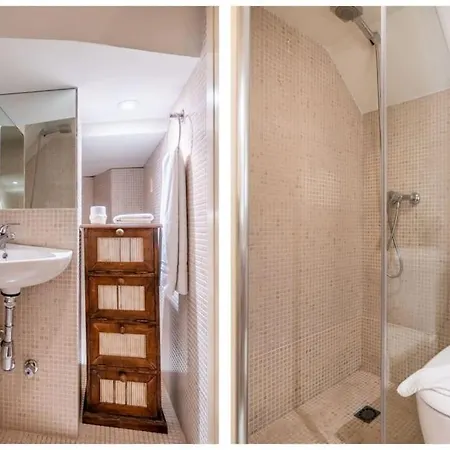 Luxury & Elegant Duplex In Center *