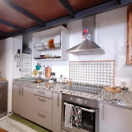 Casita Bustos Tavera Apartment *