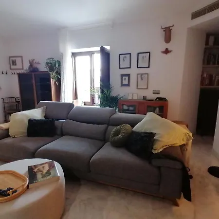 Casita Bustos Tavera * Seville