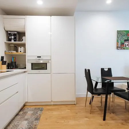 Apartamento Estelar Con Piscina Y Garaje Nervion Seville
