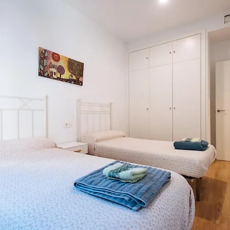 Apartamento Estelar Con Piscina Y Garaje Nervion Apartment *