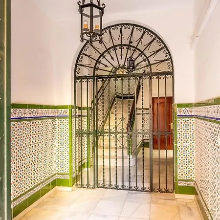 La Casa Del Orfebre * Seville