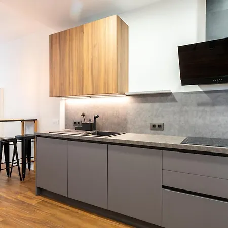 Lj Triana Amplio Nomadas Digital Apartment *