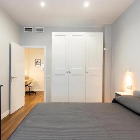 Lj Triana Amplio Nomadas Digital Apartment *