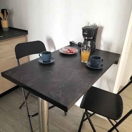 A Estrenar Centro, Trastamara 19
