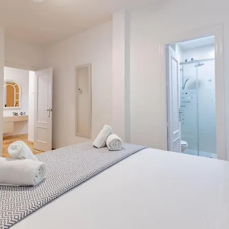 Apartment Jimios Center By Valcambre