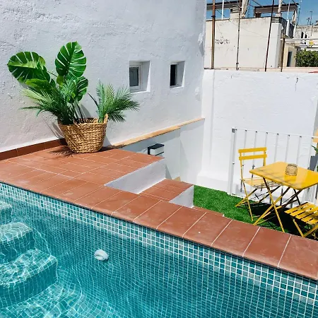 Ohliving Alhondiga * Seville