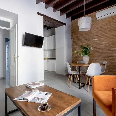 Triana Boutique By Hommyhome