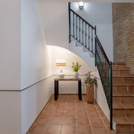 Triana Boutique By Hommyhome