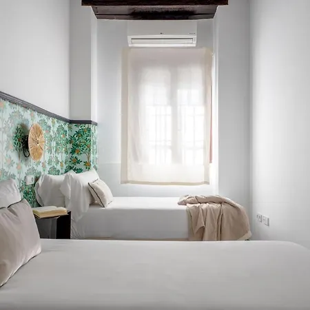 Triana Boutique By Hommyhome Seville