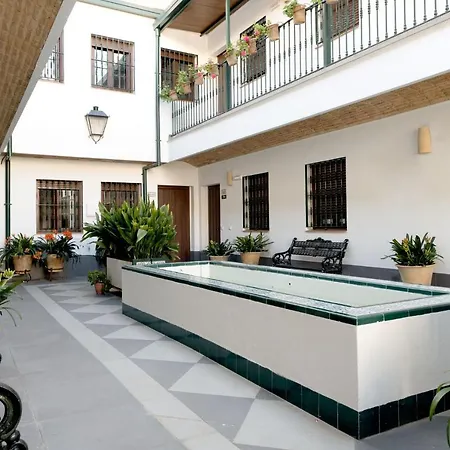 Triana Boutique By Hommyhome *