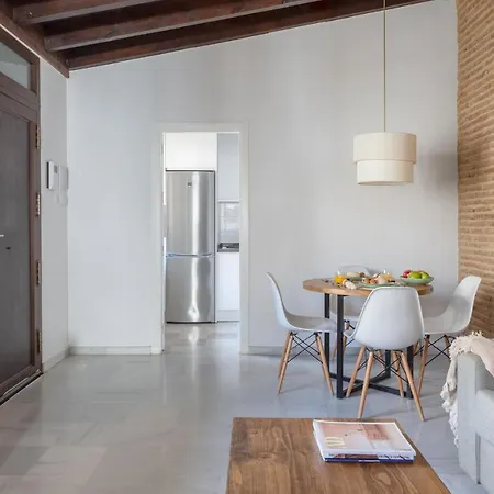 Triana Boutique By Hommyhome * Seville