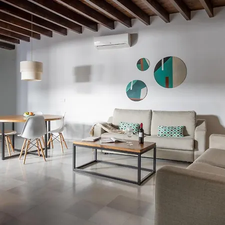 Triana Boutique By Hommyhome