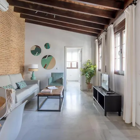 Apartment Triana Boutique By Hommyhome