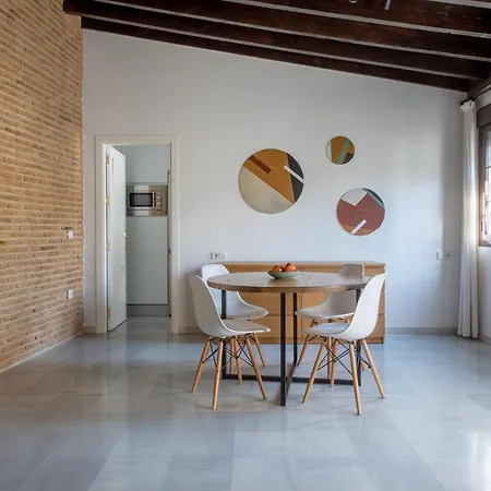 Triana Boutique By Hommyhome Apartment *