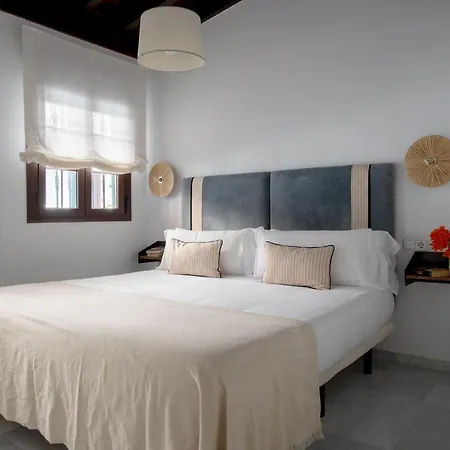 Triana Boutique By Hommyhome * Seville
